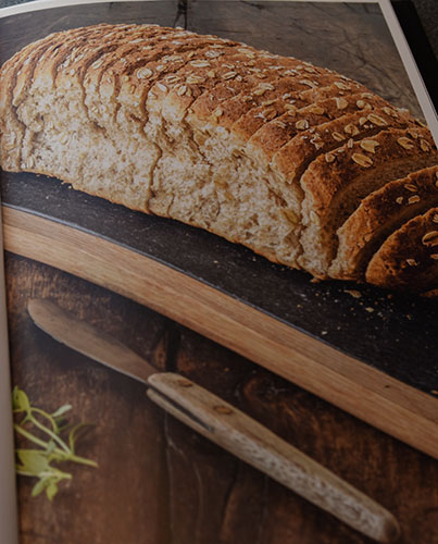 Baker Brun (2018) Våre beste oppskrifter. 125 år med tradisjonsbakst