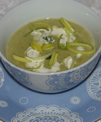 Purreløk- og potetsuppe
