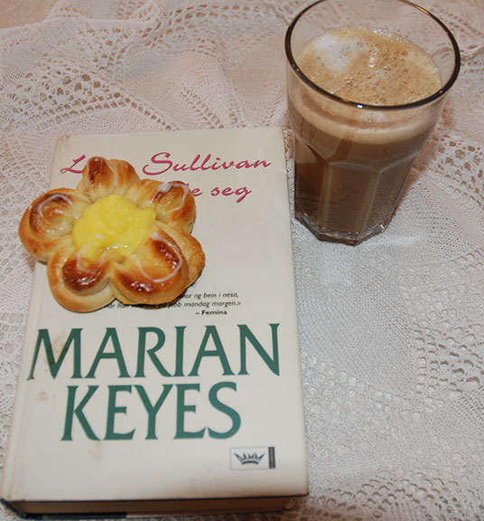 Maibolle og Keyes, Marian (2007) «Lucy Sullivan skal gifte seg». N.W.DAMM & søn