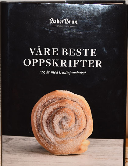 Baker Brun (2018), "Våre beste oppskrifter. 125 år med tradisjonsbakst".