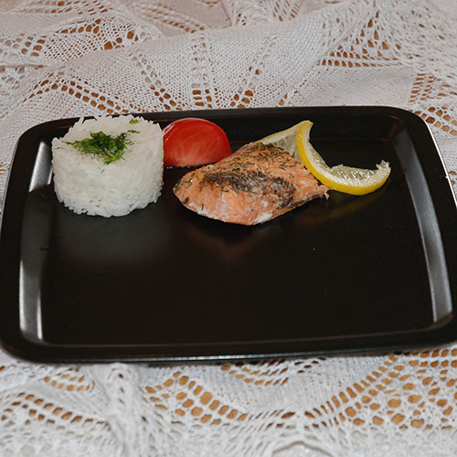 Laks med dill stekt i ovn Ingredienser 1 Lakseside 2-3 ss Smør Salt, pepper Dill