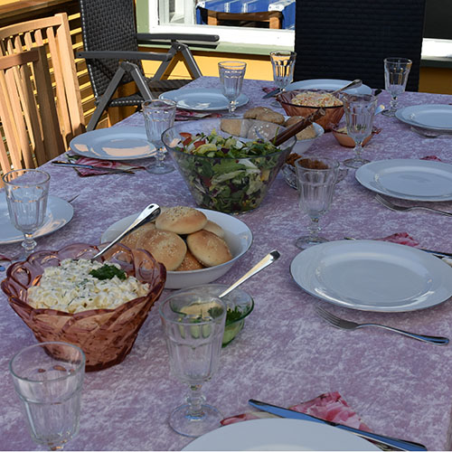 Grillparty - bordet er dekket