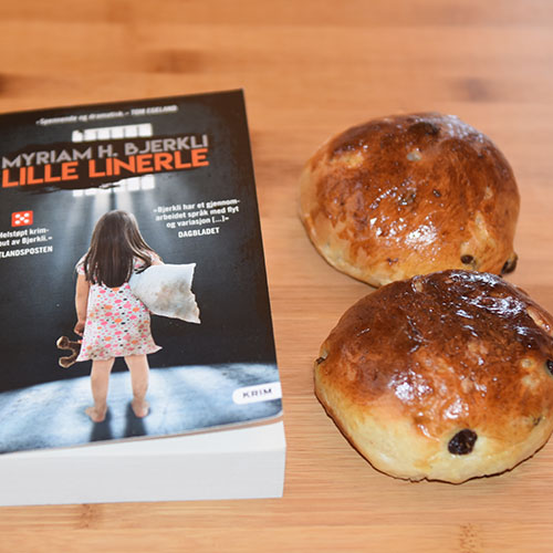 Bjerkeli, Myriam H. (2018) «Lille Linerle». Goliat Forlag, Krimforlaget og Rosinboller