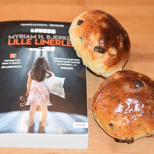 Bjerkeli, Myriam H. (2018) «Lille Linerle». Goliat Forlag, Krimforlaget og Rosinboller