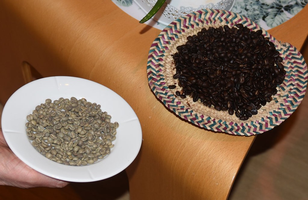 20200229 - Eritreisk "matlagingskurs" hos våre venner fra Eritrea - kaffeseremoni