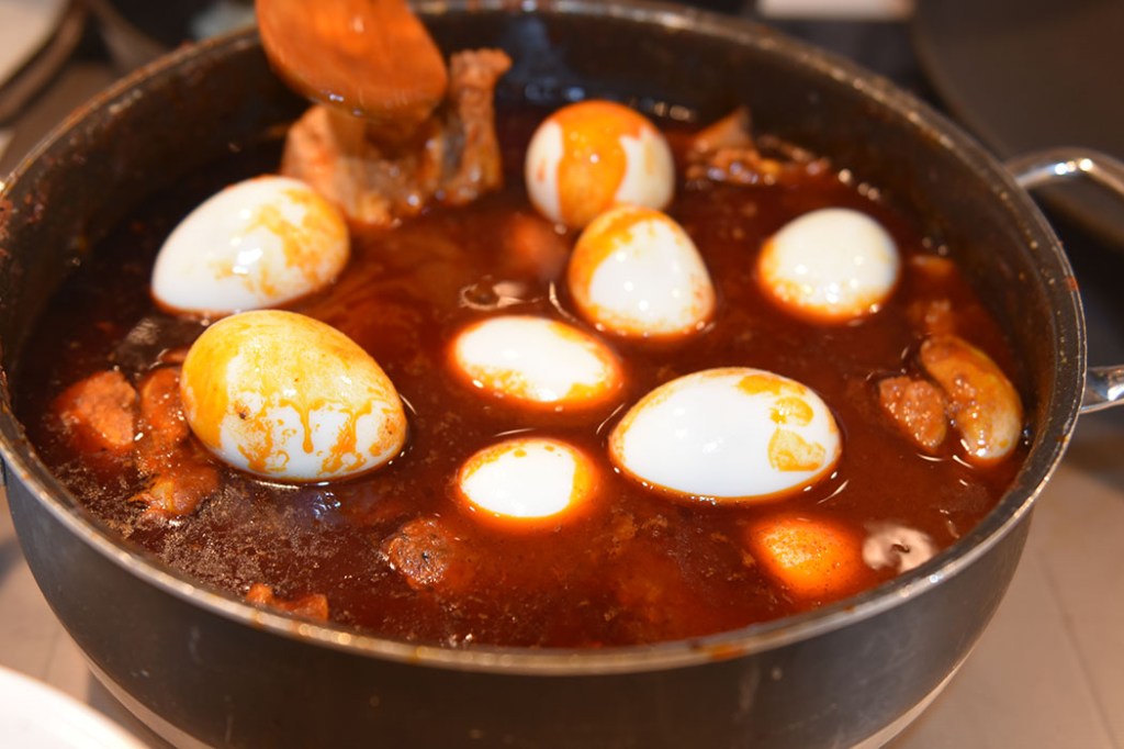 20200229 - Eritreisk "matlagingskurs" hos våre venner fra Eritrea