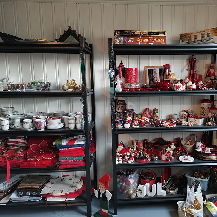 Julelopper Loppemarked Garten Grendahus Garten Trøndelag Norge https://heidisboble.no/ @heidisboble