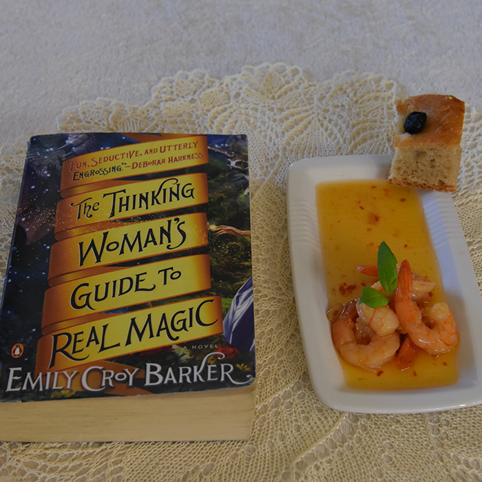 Baker, Emiliy Croy (2014) «The thinking woman’s guide to real magic», Penguin books OG Odds Reker stekt med hvitløk, sursøt saus og chili Ingredienser: Scampi (ukokte) 1 ½ dl Olje (oliven) 6 fedd Hvitløk (Skivet) 3 Chili (tørkete) 6 ss Sweet-chilisaus https://heidisboble.no/ @heidisboble