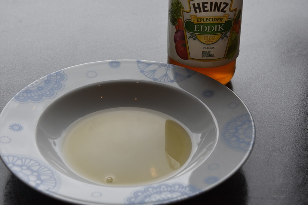 Ingredienser Egg Eddik (eplecider) https://heidisboble.no/ @heidisboble