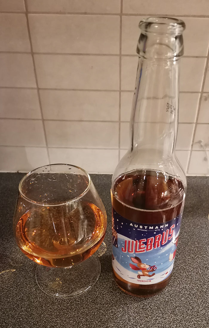 Austmann bryggeri - AUSTMANN JULEBRUS https://heidisboble.no/ @heidisboble