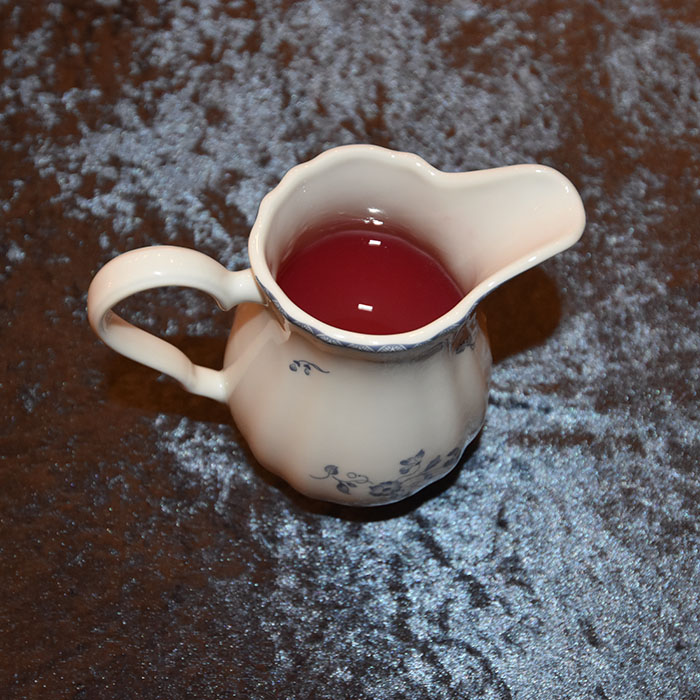 Bringebærsaus (enkel) Ingredienser: 3 dl Bringebærsaft (utblandet men litt sterk) 1 ss sukker (kan sløyfes) 2 ts Potetmel https://heidisboble.no/ @heidisboble