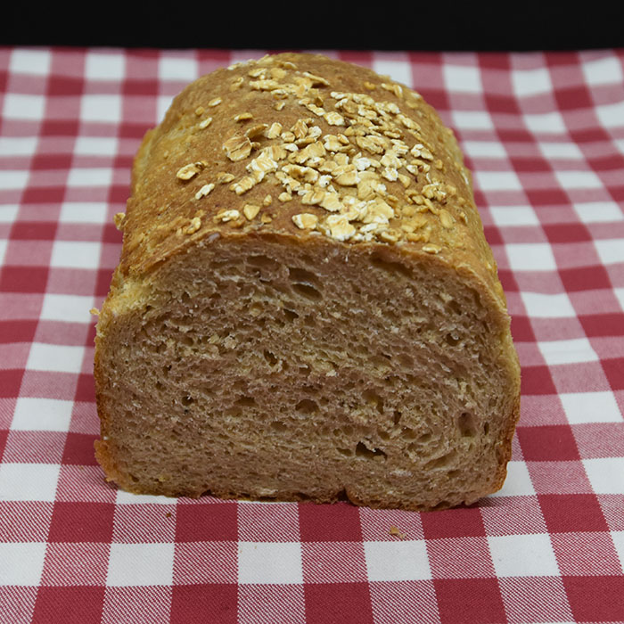 Regal Havrebrød (brødmiks fra Regal) Ingredienser 1 pk Gjær 1 pk Havrebrødmel (1 kg) 6 dl Vann (kaldt) 2 ss Olje (raps) https://heidisboble.no/ @heidisboble