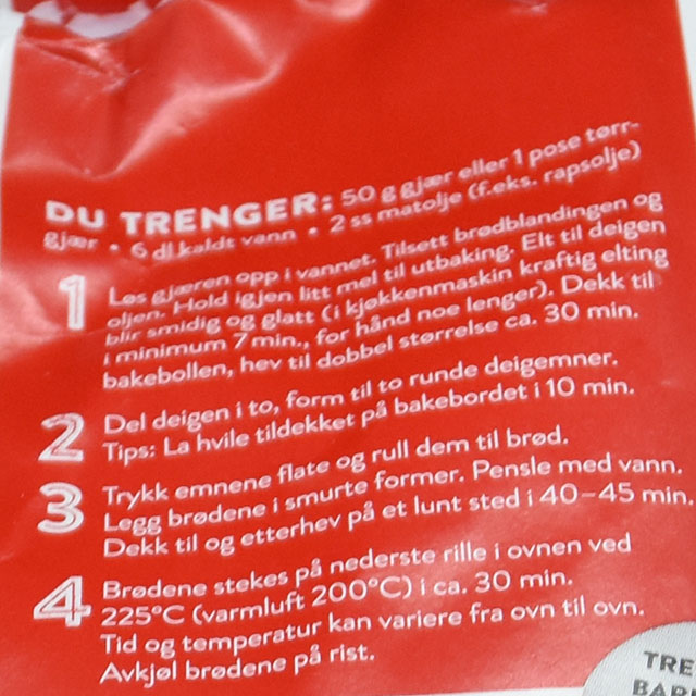 Regal Havrebrød (brødmiks fra Regal) Ingredienser 1 pk Gjær 1 pk Havrebrødmel (1 kg) 6 dl Vann (kaldt) 2 ss Olje (raps) https://heidisboble.no/ @heidisboble