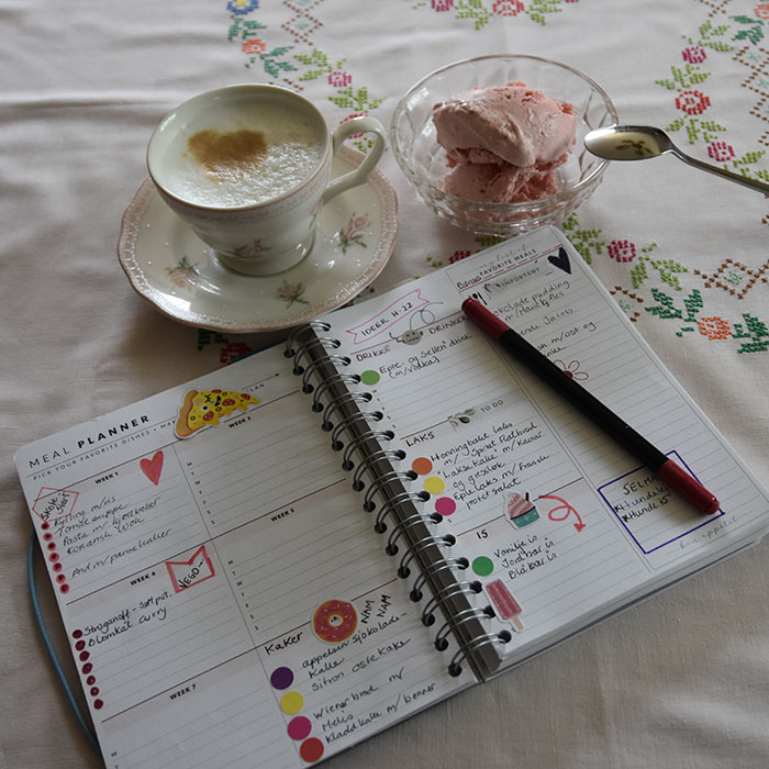 MIXBOK fra Personlig Almanakk™ @personligalmanakk #personligalmanakk https://www.personligalmanakk.com/NO/ https://heidisboble.no/ @heidisboble