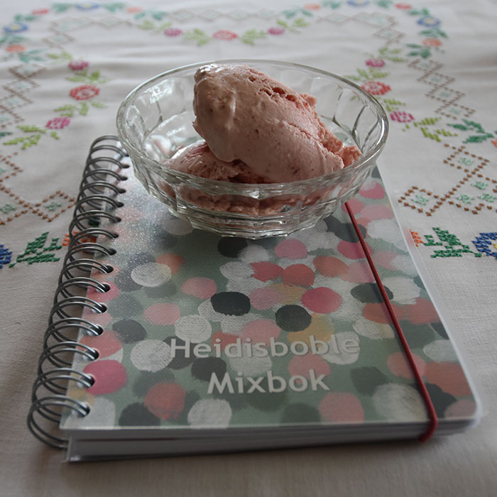 MIXBOK fra Personlig Almanakk™ @personligalmanakk #personligalmanakk https://www.personligalmanakk.com/NO/ https://heidisboble.no/ @heidisboble