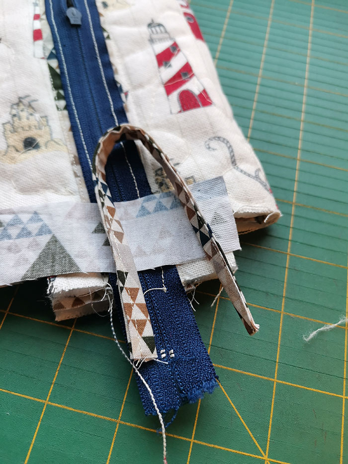 Sy et enkelt penal til skolestart Oppskrift på: https://heidisboble.no/ @heidisboble