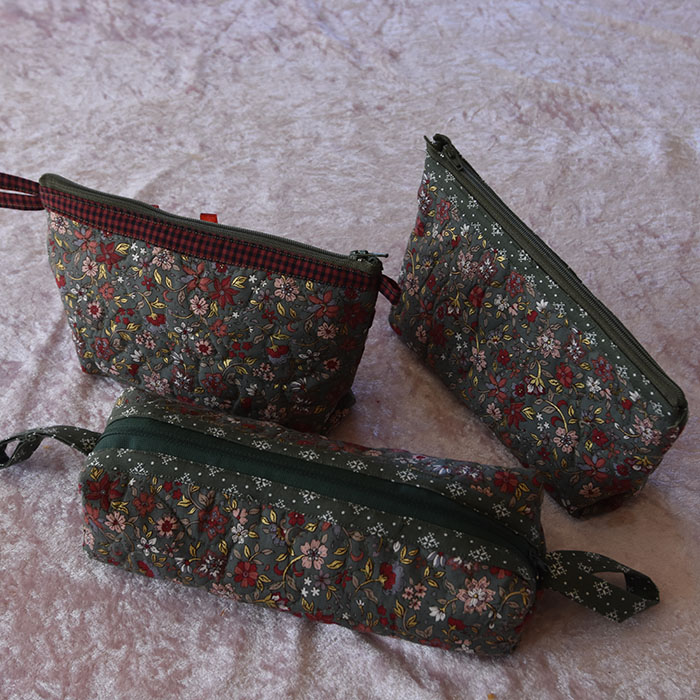 Sy et flott sminkepung, penal og/eller toalettmappe Oppskrift på: https://heidisboble.no/ @heidisboble