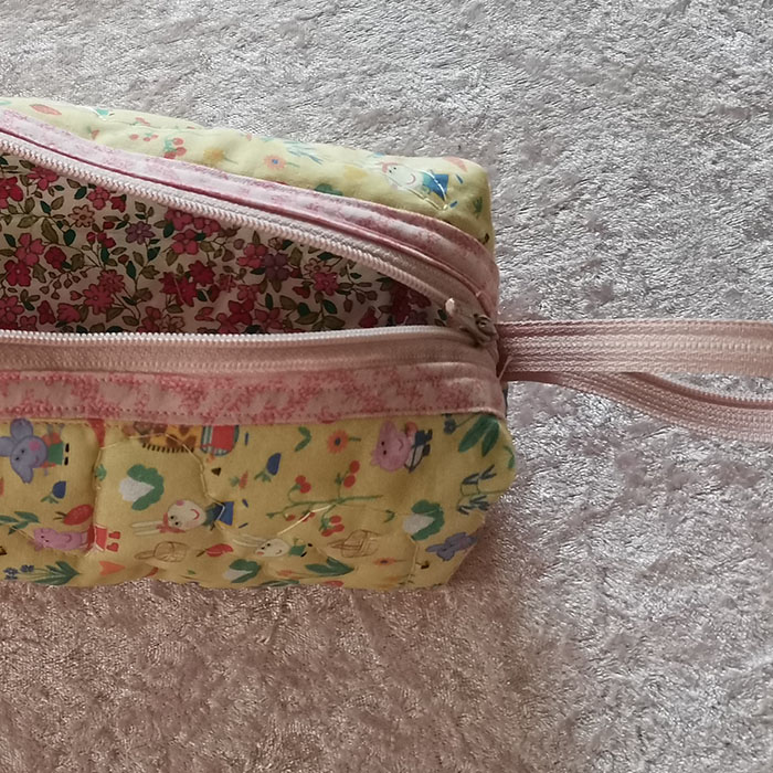 Sy et flott og enkelt penal Oppskrift på: https://heidisboble.no/ @heidisboble