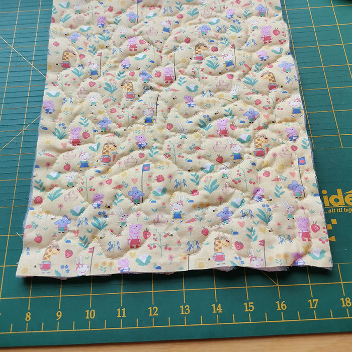 Sy et enkelt penal til skolestart Oppskrift på: https://heidisboble.no/ @heidisboble