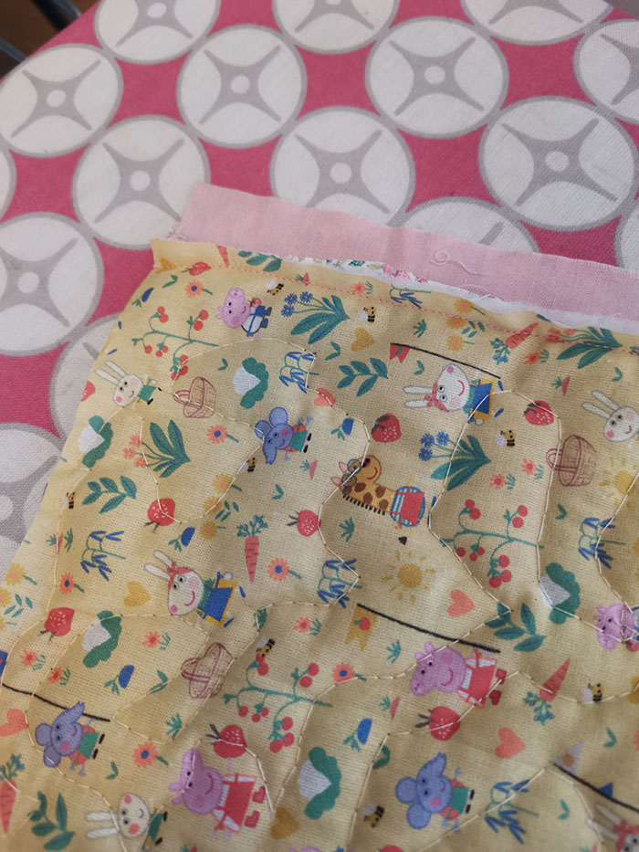 Sy et enkelt penal til skolestart Oppskrift på: https://heidisboble.no/ @heidisboble