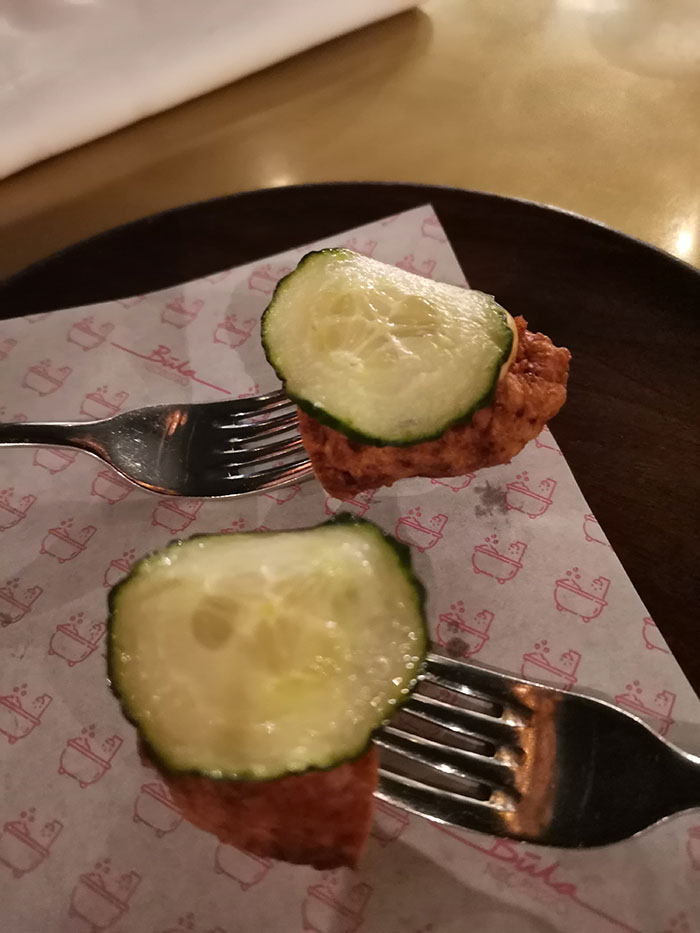 Snack 2 One bite heaven (Fiskekake av sei) Bula Neobistro, PRINSENS GATE 32, 7011 TRONDHEIM https://heidisboble.no/ @heidisboble
