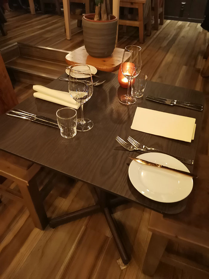 09. November 2022 Restaurant Troll Fosenkaia 4A, 7010 Trondheim, Norge https://heidisboble.no/ @heidisboble