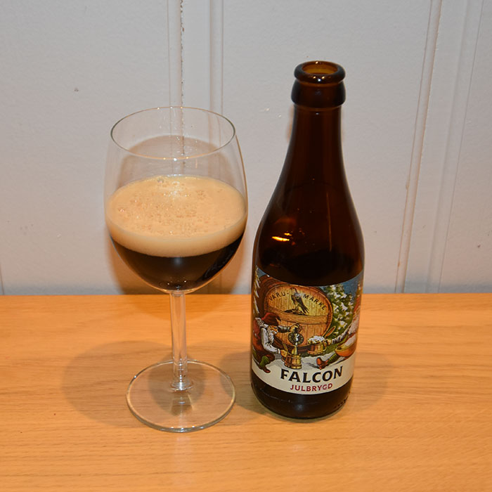 Falcon Julbrygd fra Carlsberg Sverige AB, Sverige https://heidisboble.no/ @heidisboble