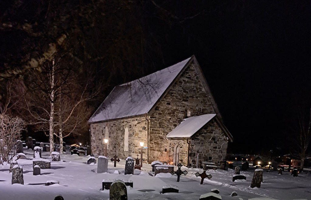 Åre gamla kyrka Kyrkvägen 8, 837 52 Åre, Sverige https://heidisboble.no/ 20221229