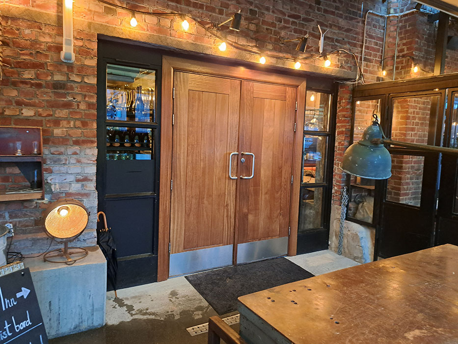 20230129 Una Solsiden Una pizzeria og bar Beddingen 14 7014 Trondheim https://unapizzeria.no/no/ https://heidisboble.no/ @heidisboble