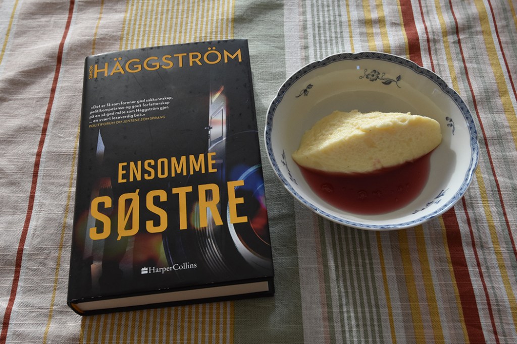 Häggström, Simon (2023) «Ensomme søstre», HarperCollins OG Polentagrøt Ingredienser: 6 ss Polentagryn 1 l Melk 2 - 3 ss Sukker 4 Mandeldråper https://heidisboble.no/ @heidisboble