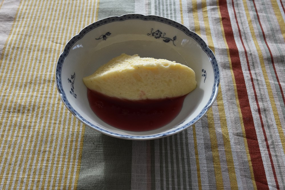 Polentagrøt Ingredienser: 6 ss Polentagryn 1 l Melk 2 - 3 ss Sukker 4 Mandeldråper https://heidisboble.no/ @heidisboble