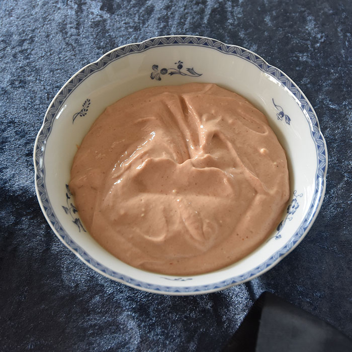 Barbecuedippingsaus: Ingredienser 2 ss Barbecuesaus 4 ss Yoghurt (avrent eller gresk) 1 ts Tabasco Salt (ved behov) https://heidisboble.no/ @heidisboble