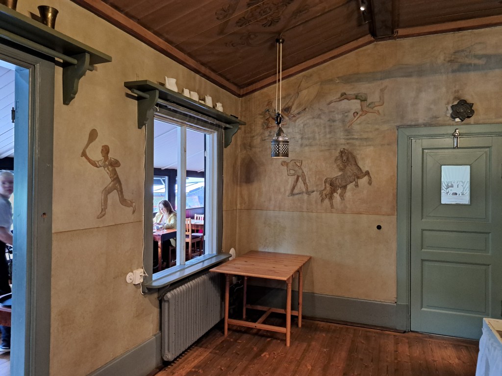 HOV RESTAURANT Museiplan 2, 831 31 Östersund Sverige bilde tatt 20240621 @heidisboble www. heidisboble.no