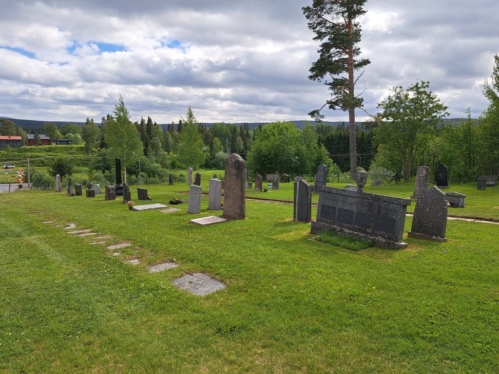 Mörsils Kyrka  Byevägen 7, 837 41 Mörsil (Sverige) @Heidisiboble www.heidisboble.no

bilde tatt 20200619