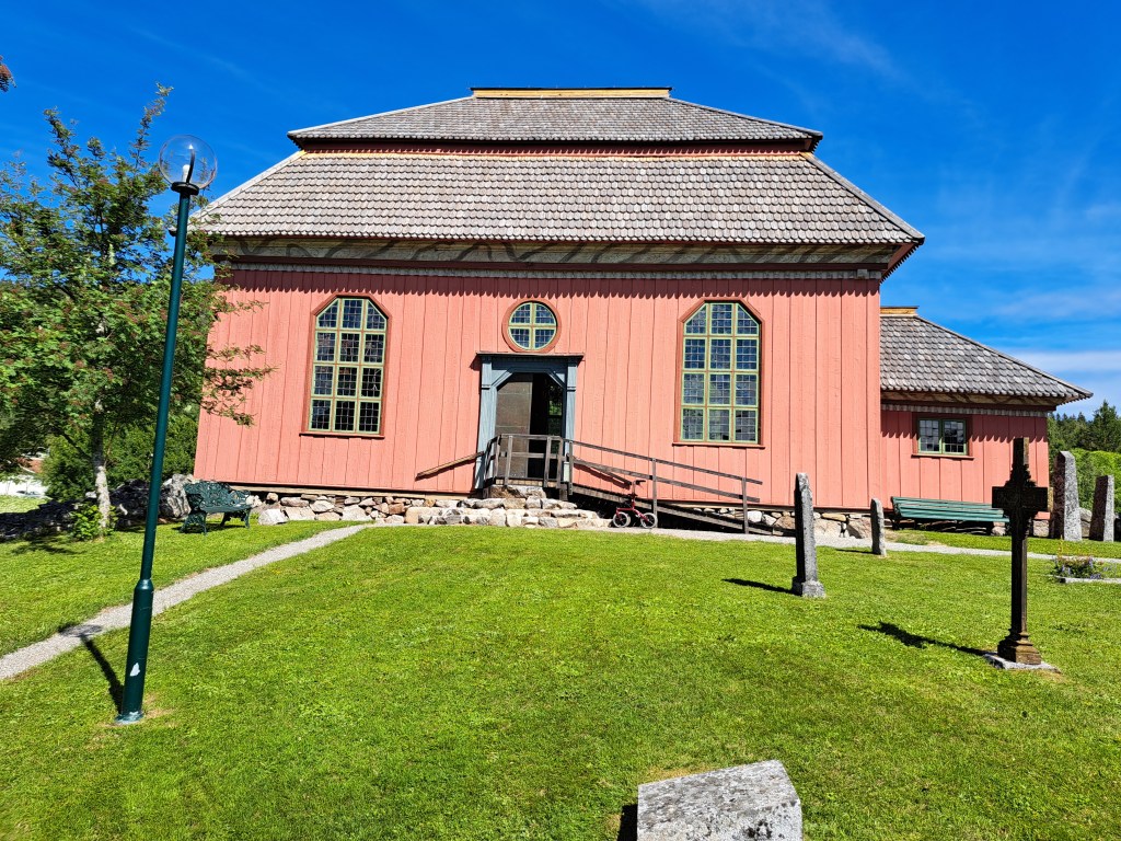 Stugun gamla kyrka Gjurds väg 31, 844 51 Stugun Sverige @Heidisiboble www.heidisboble.no bilde tatt 20200622