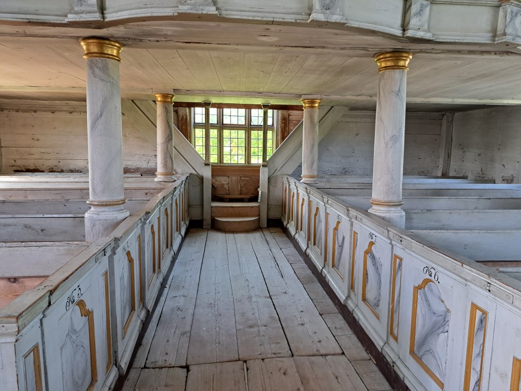 Stugun gamla kyrka
Gjurds väg 31, 
844 51 Stugun
Sverige

@Heidisiboble www.heidisboble.no

bilde tatt 20200622