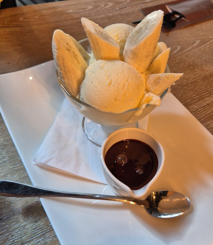 House of Waffle Handschoenmarkt 17/21, 2000 Antwerpen, Belgia @heidisboble heidisboble.no